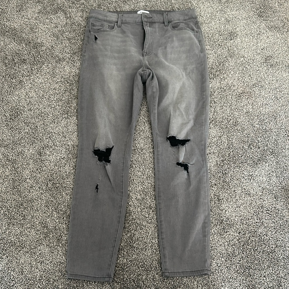 Pistola black ripped jeans